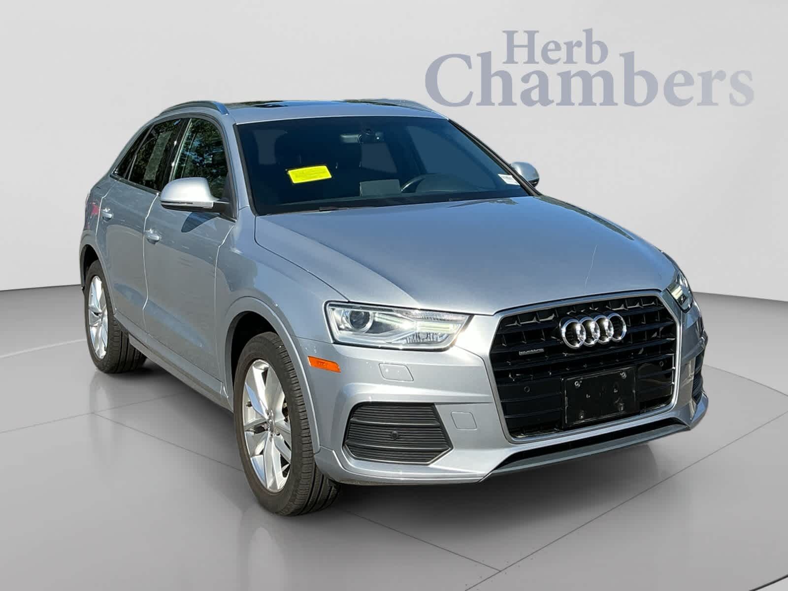 2016 AUDI Q3