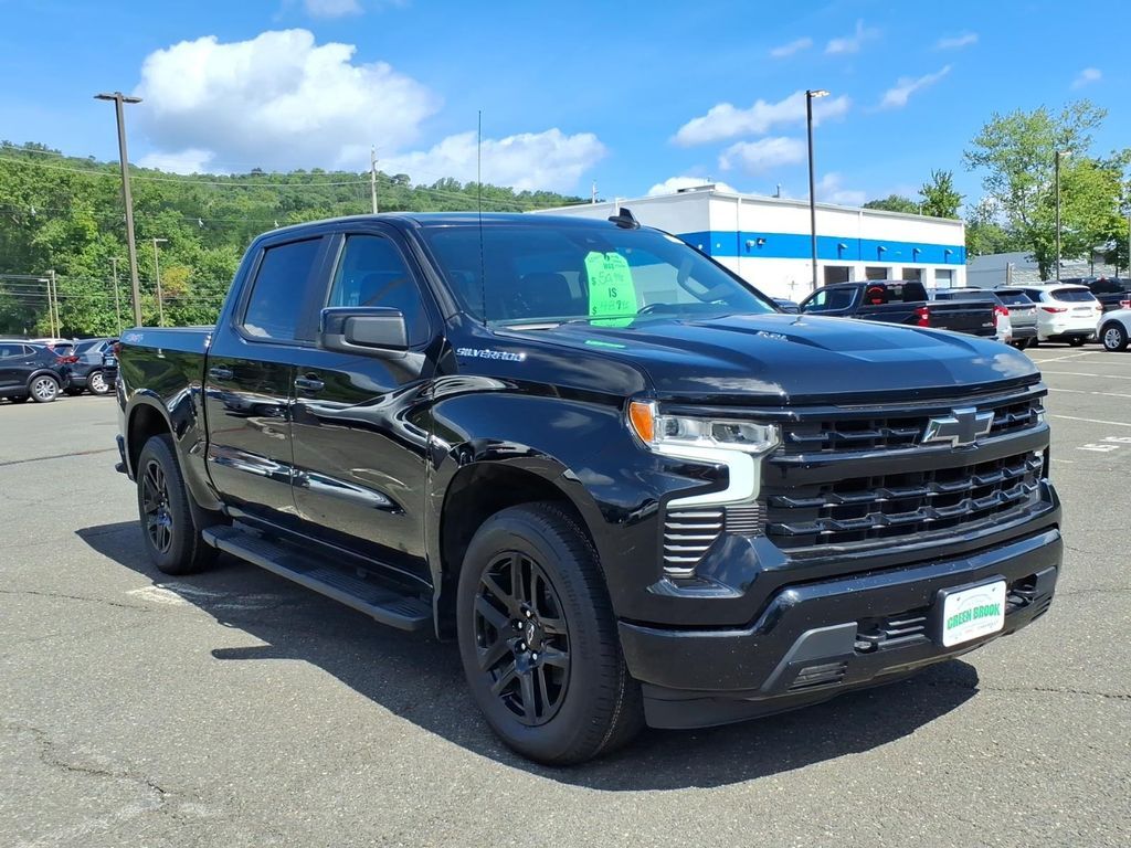 2025 CHEVROLET Silverado