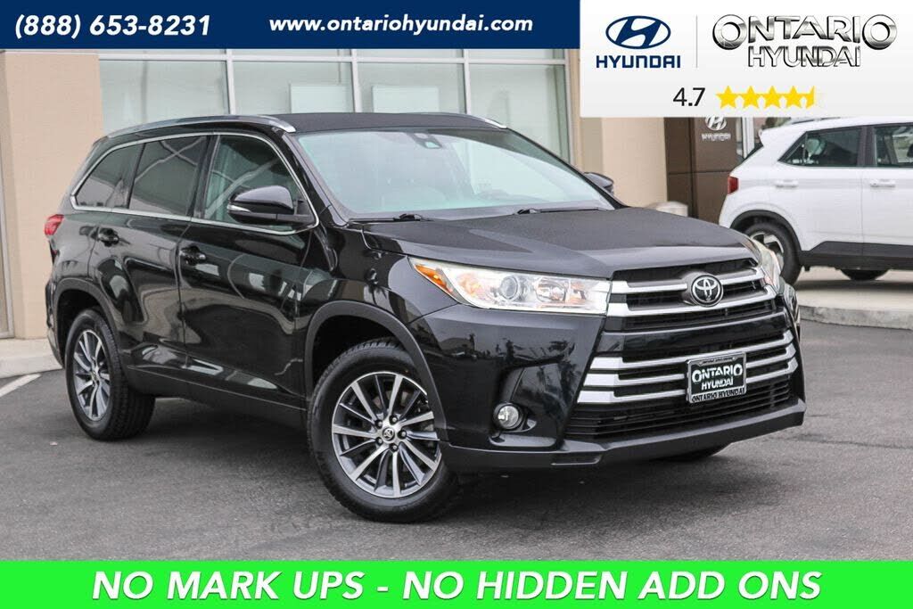 2019 TOYOTA Highlander
