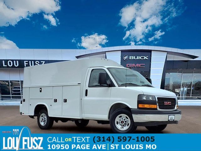 2025 GMC Savana
