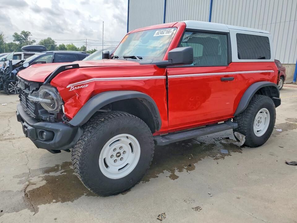 2024 FORD Bronco
