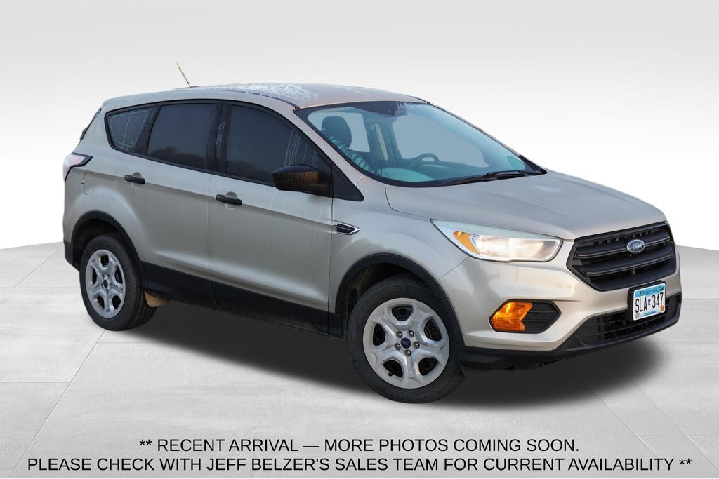 2017 FORD Escape