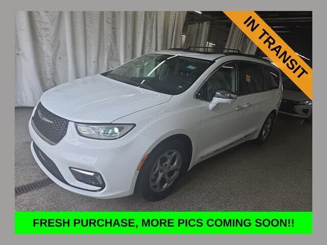 2022 CHRYSLER Pacifica