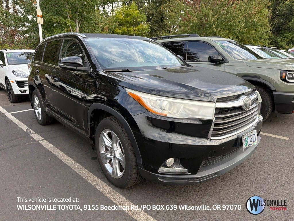 2015 TOYOTA Highlander