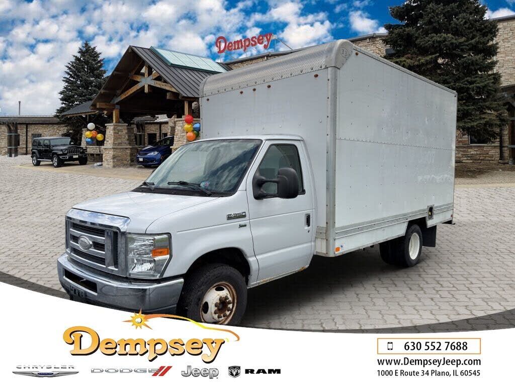 2015 FORD E-350