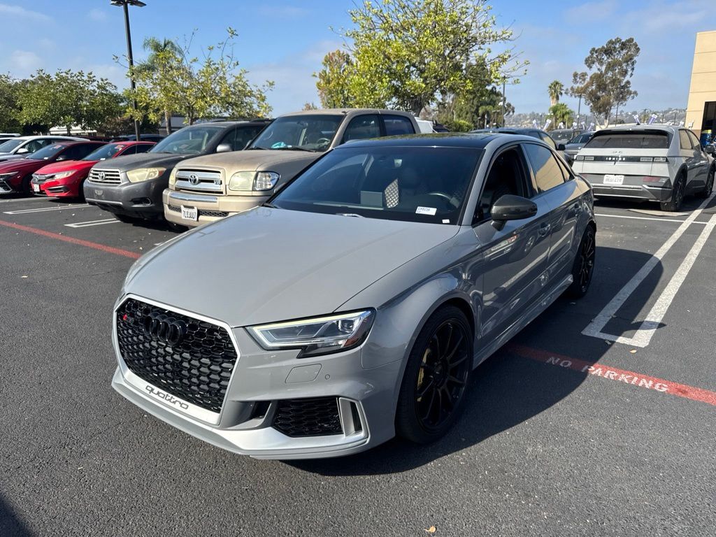 2019 AUDI RS3