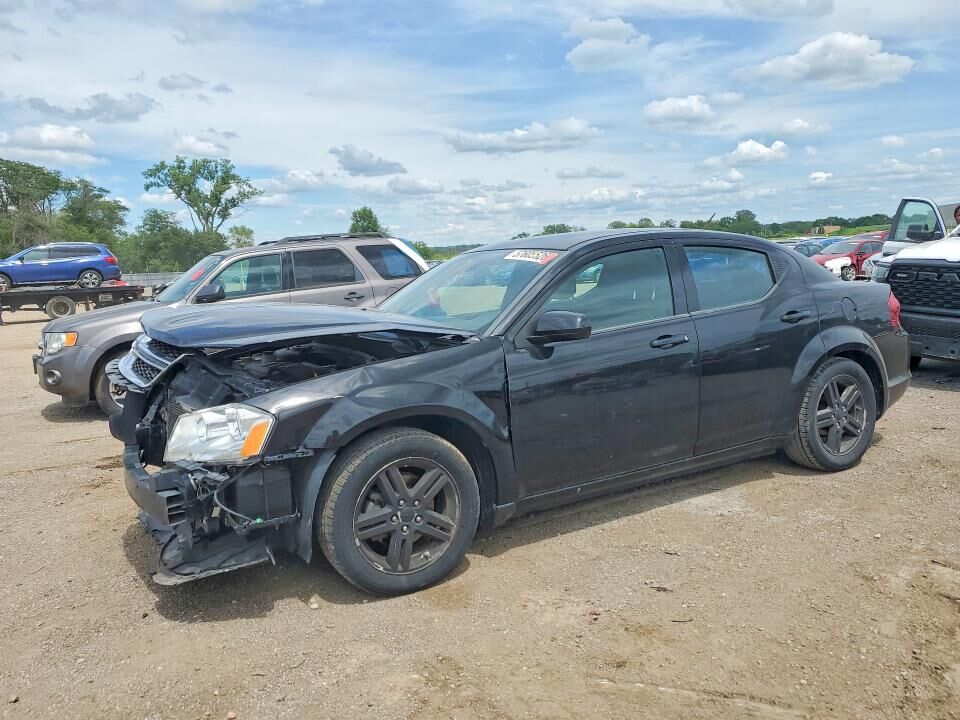 2014 DODGE Avenger