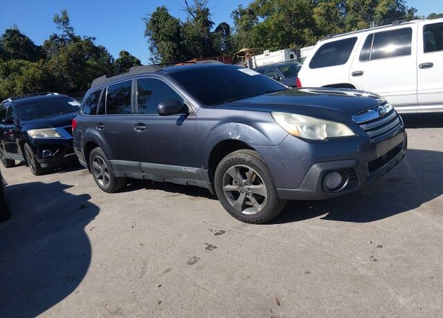 2014 SUBARU Outback