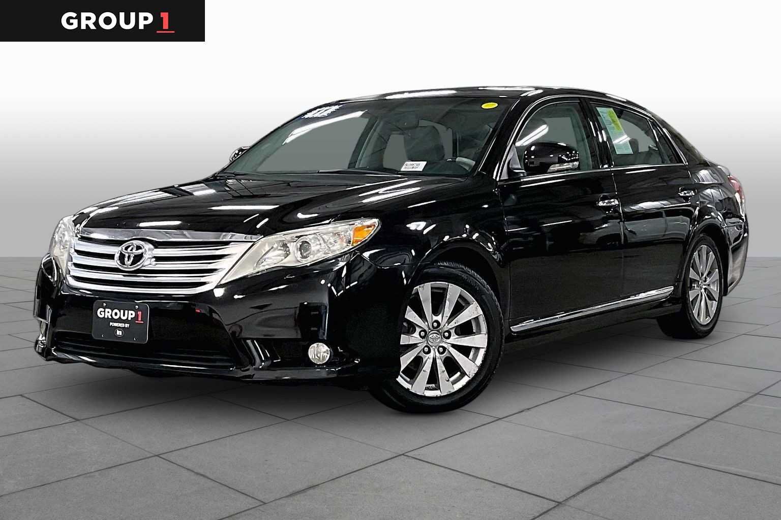 2011 TOYOTA Avalon