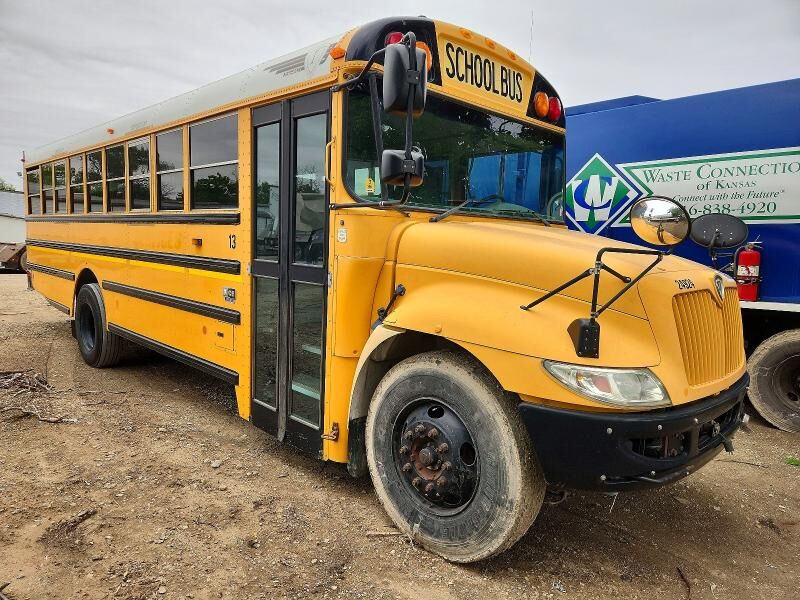 2014 IC BUS PB105