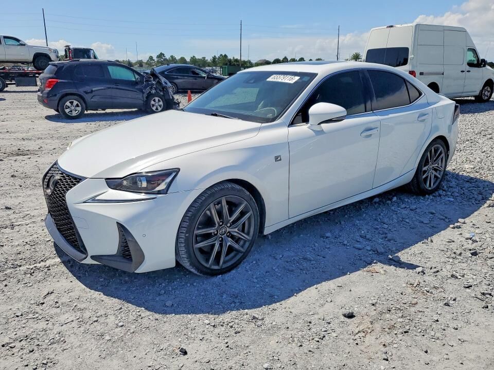 2019 LEXUS IS