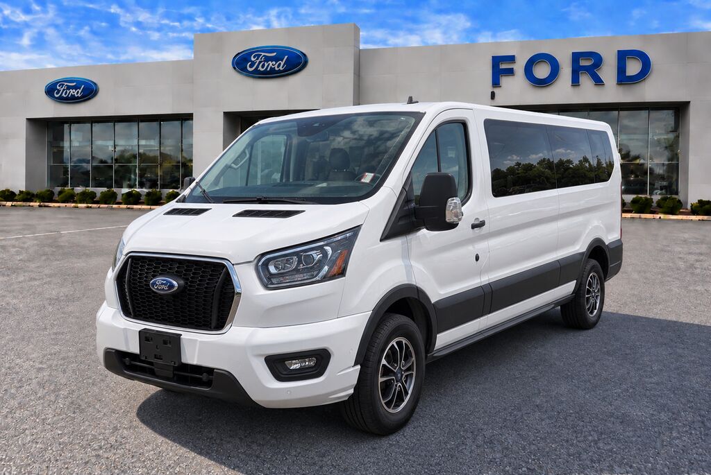 2023 FORD Transit