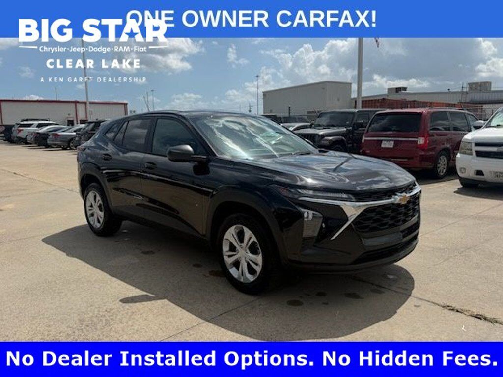 2026 CHEVROLET Trax