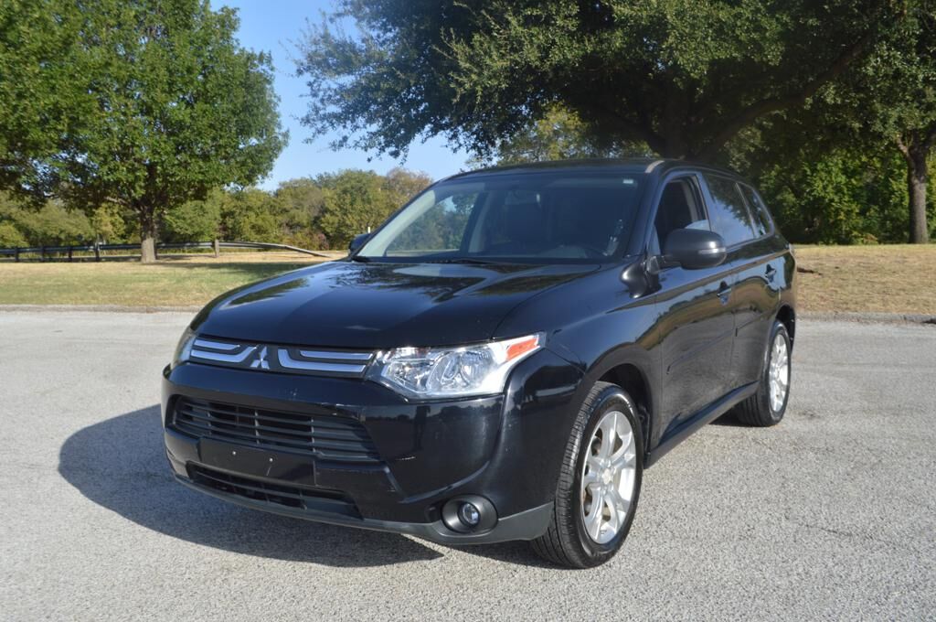 2014 MITSUBISHI Outlander