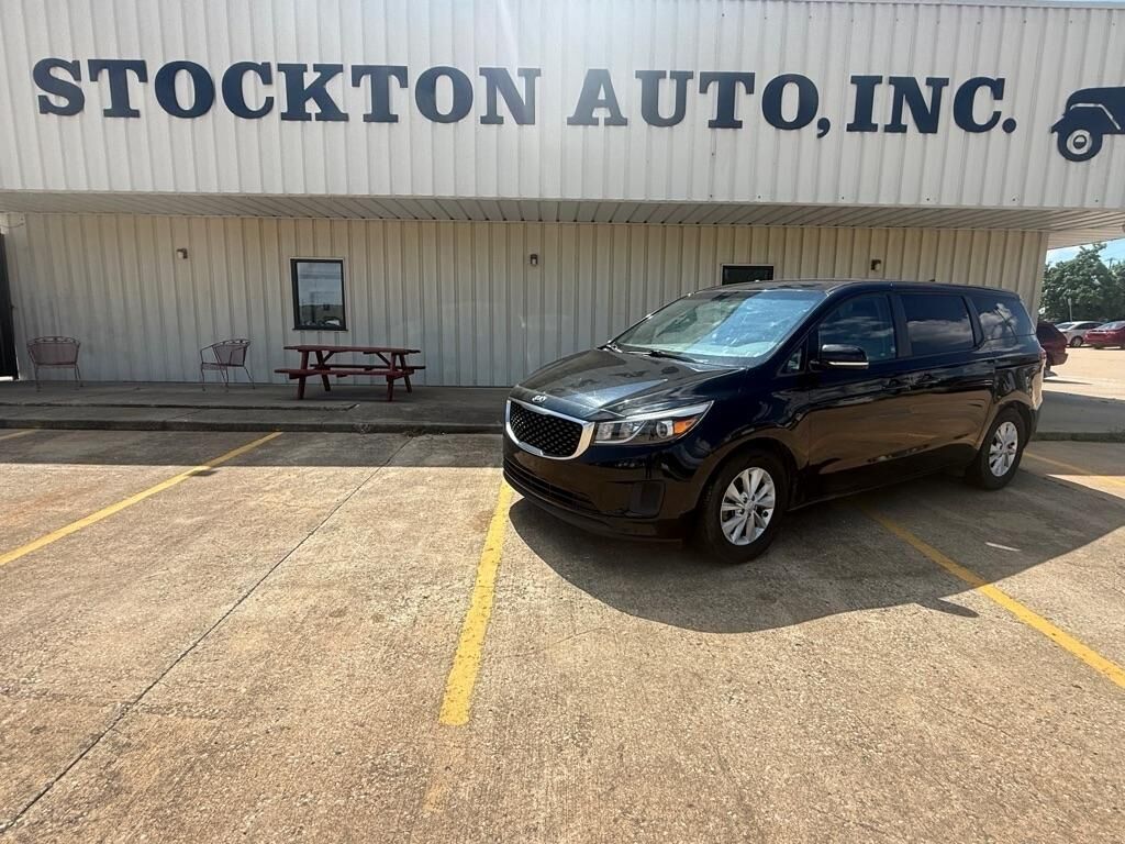 2017 KIA Sedona