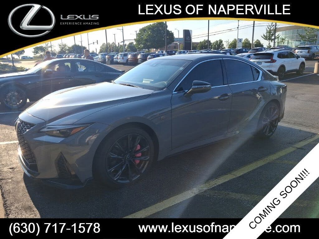 2025 LEXUS IS