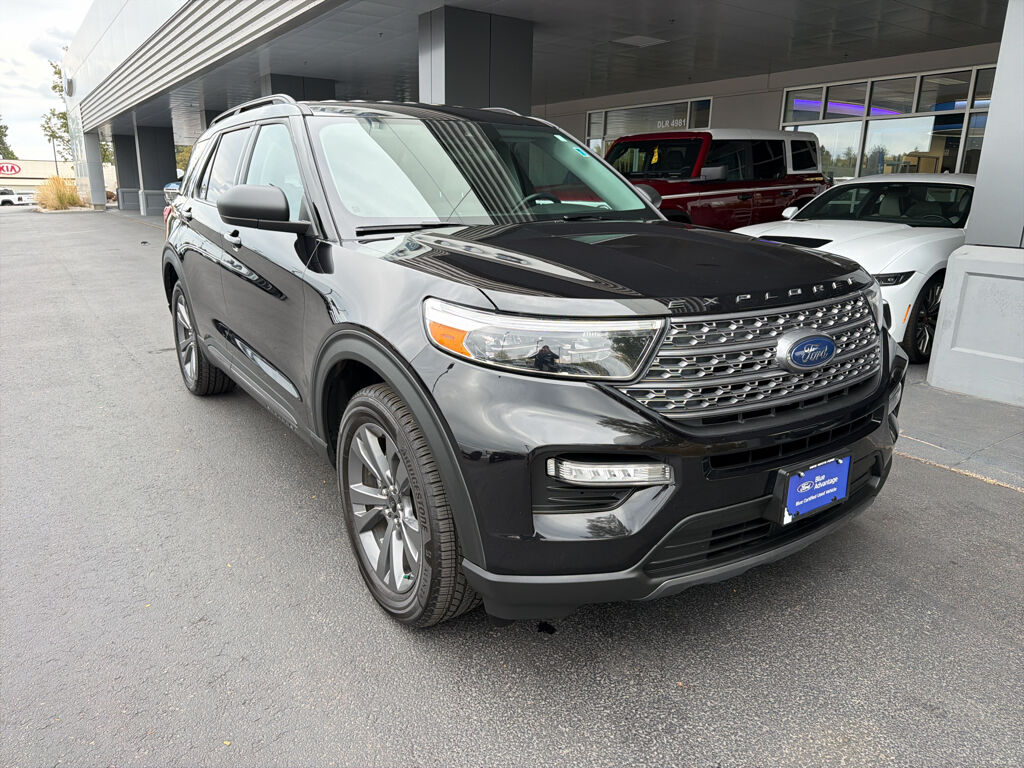 2021 FORD Explorer