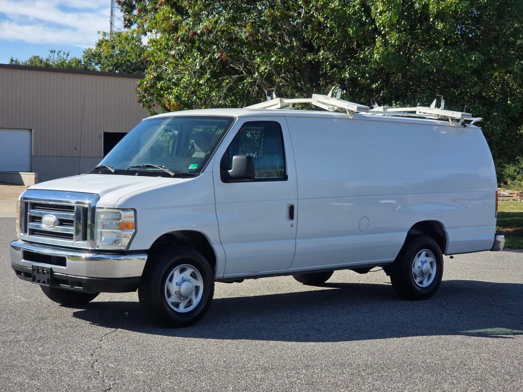 2014 FORD E-350