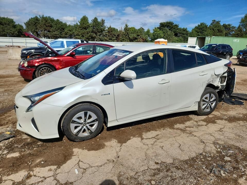 2018 TOYOTA PRIUS