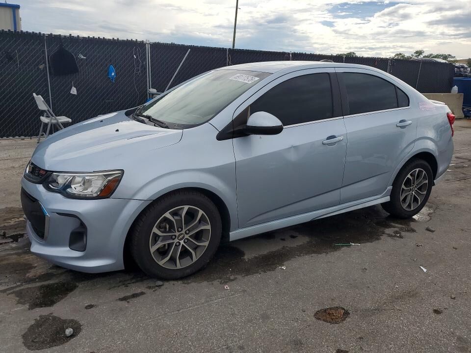 2017 CHEVROLET Sonic