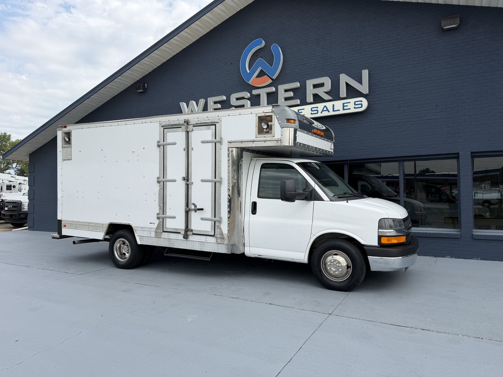 2012 CHEVROLET Express