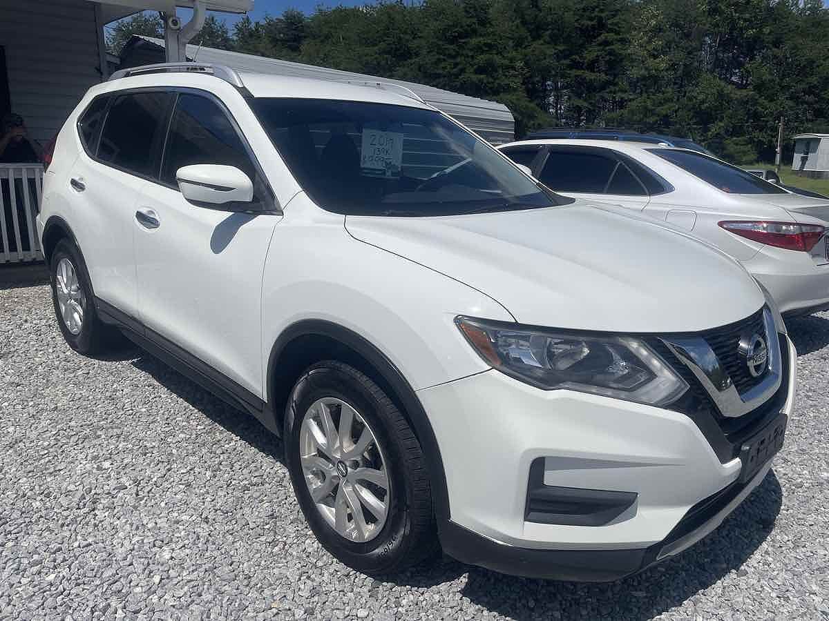 2017 NISSAN Rogue