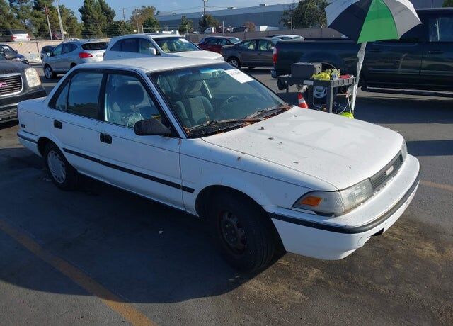 1990 TOYOTA Corolla