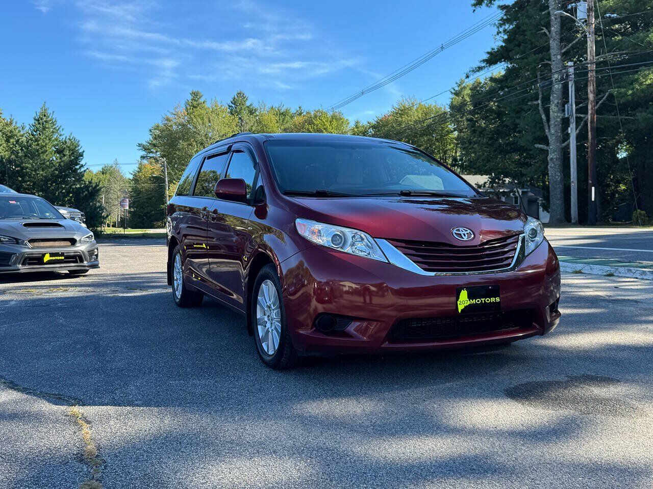 2017 TOYOTA Sienna