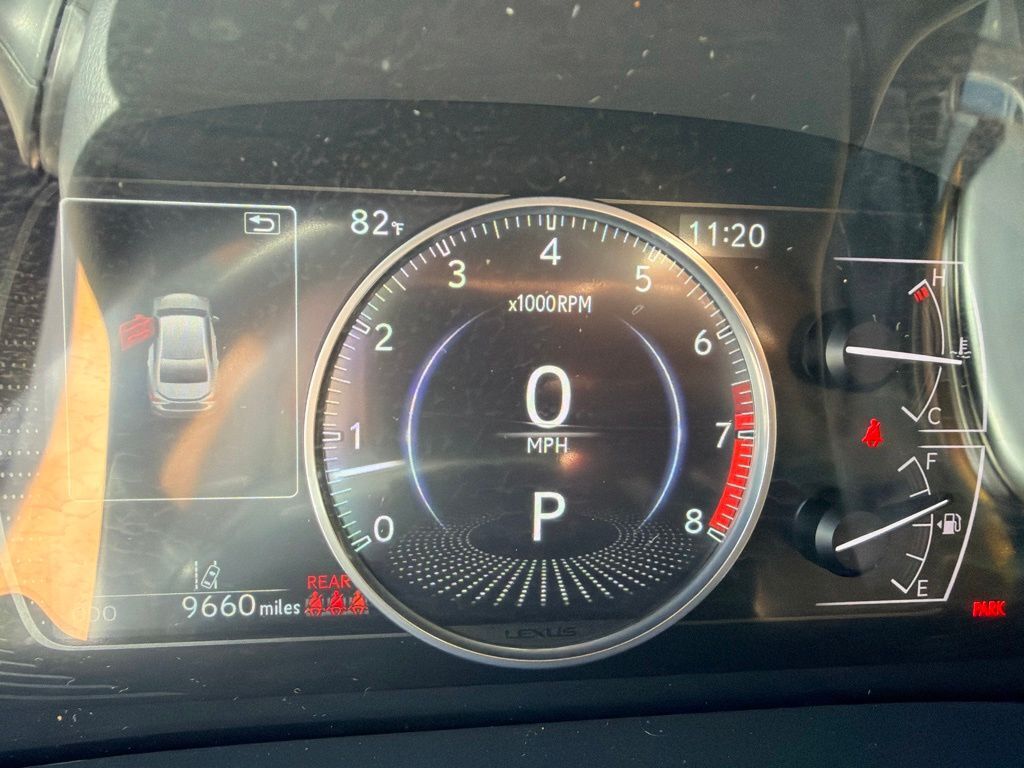 2025 LEXUS ES