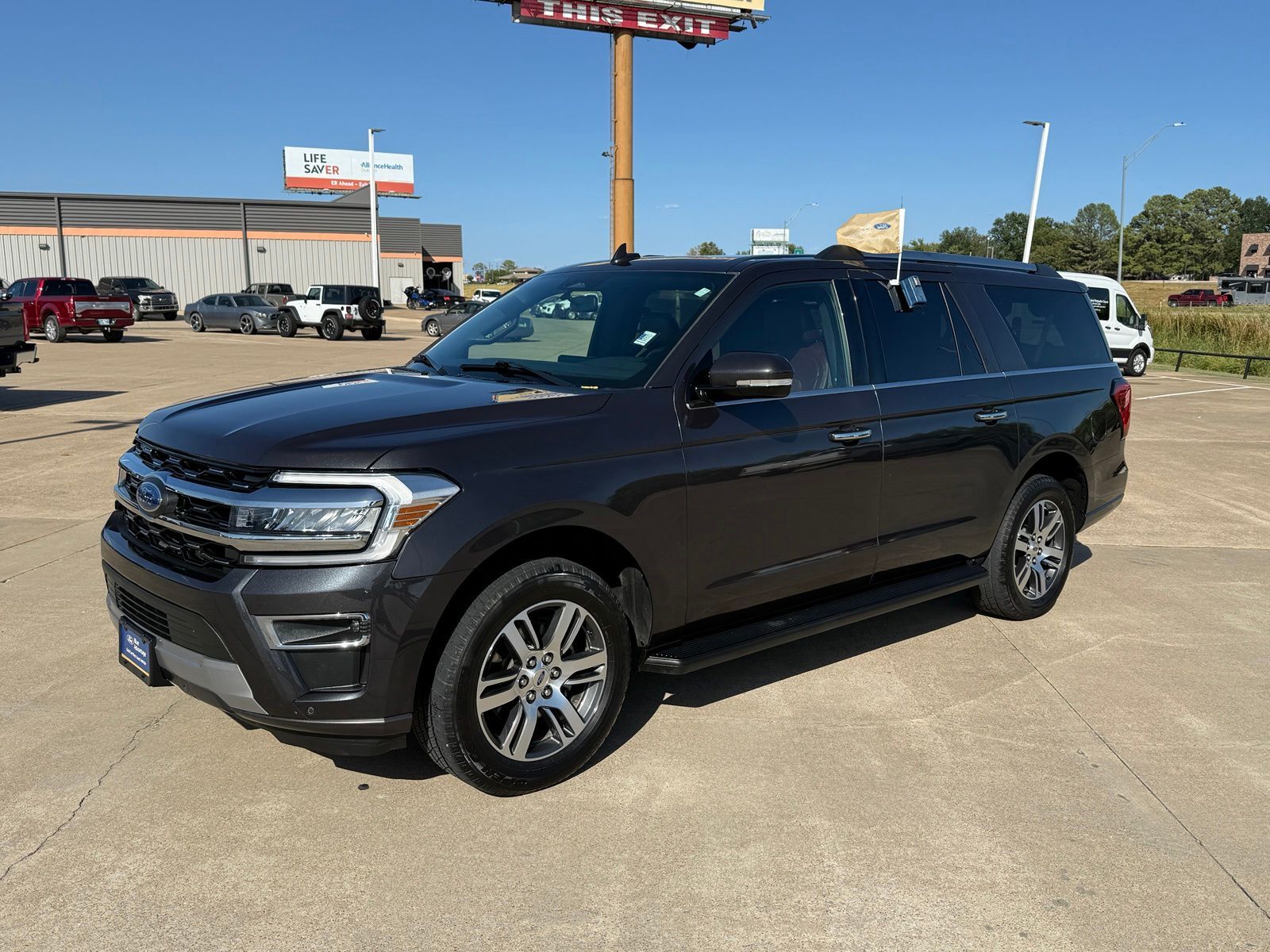 2024 FORD Expedition
