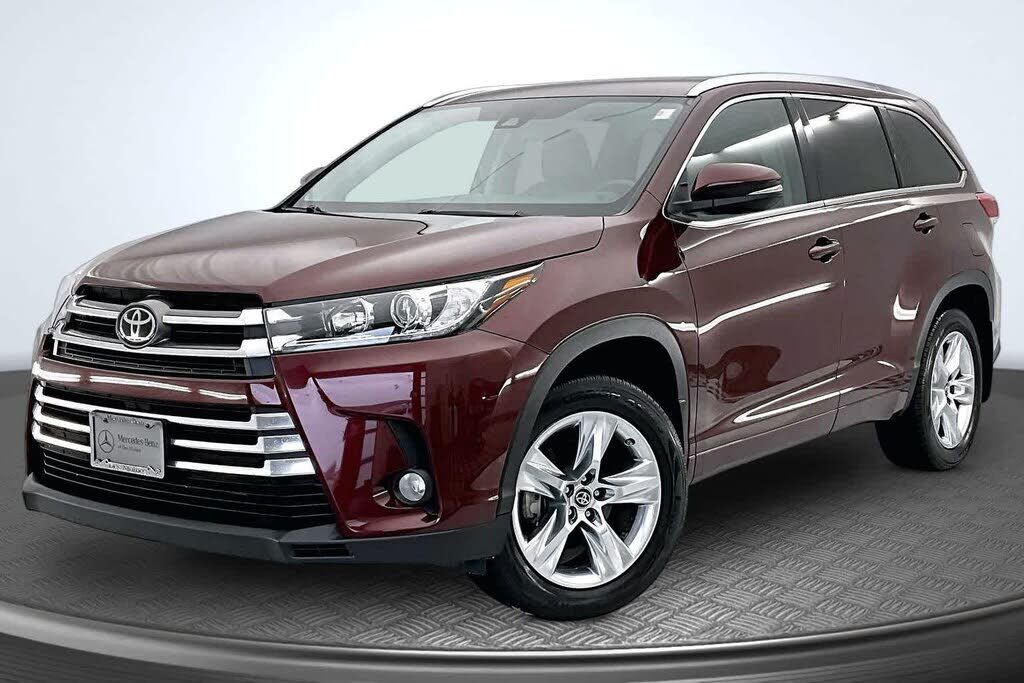 2017 TOYOTA Highlander