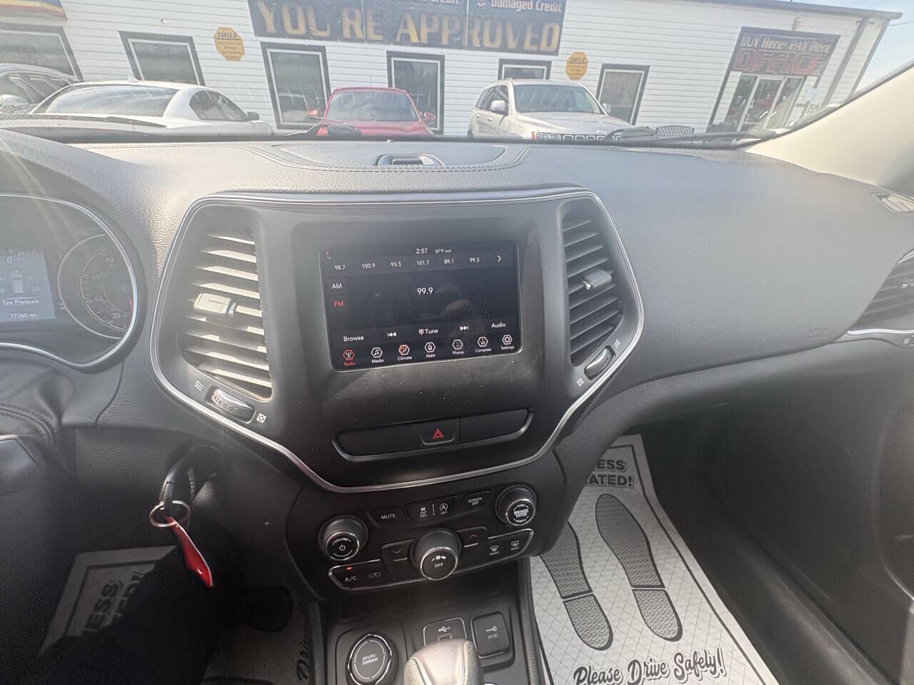 2018 JEEP Cherokee