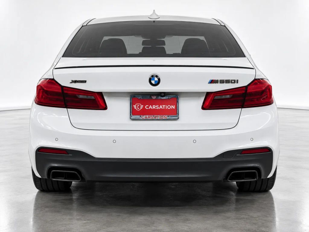 2018 BMW M550i