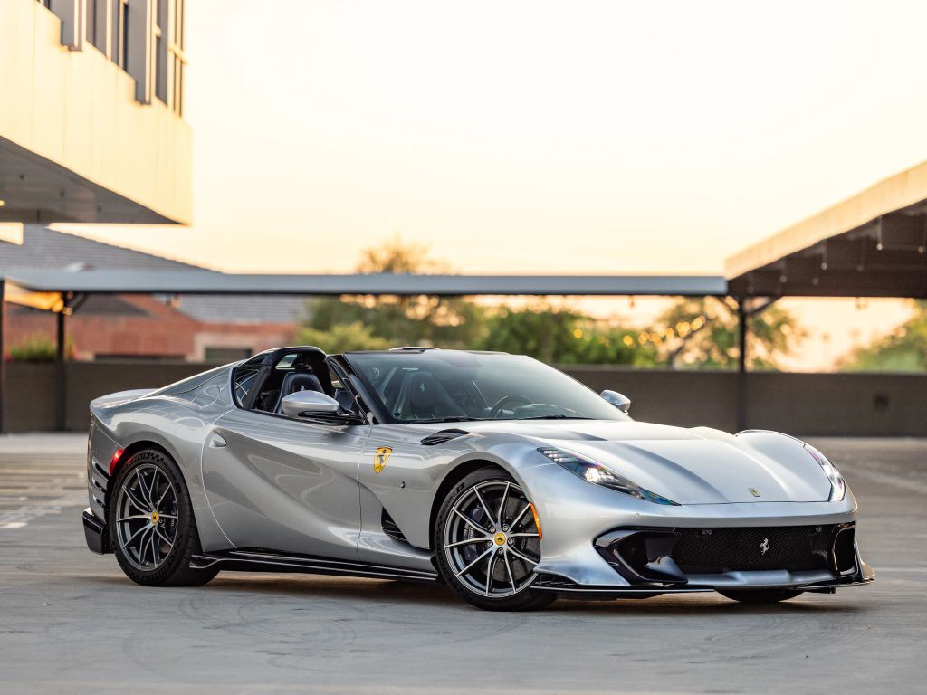 2024 FERRARI 812 Competizione A