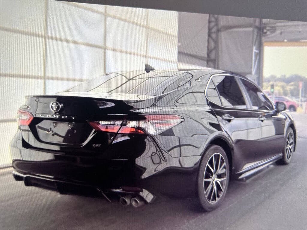 2021 TOYOTA Camry