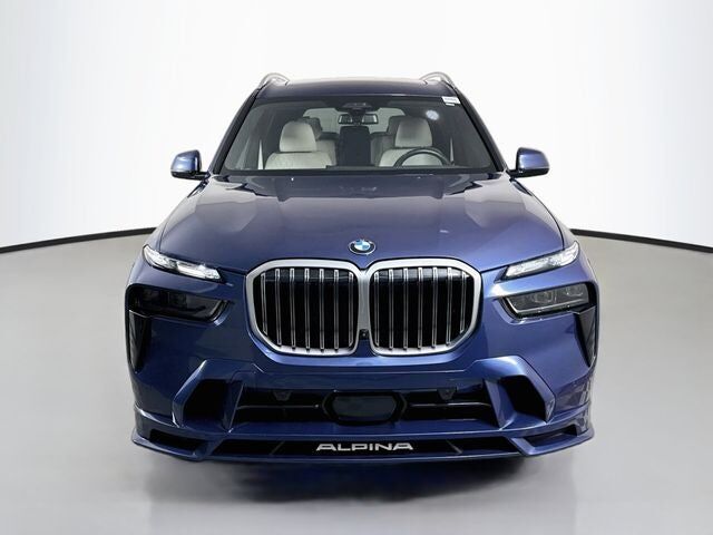 2024 BMW X7