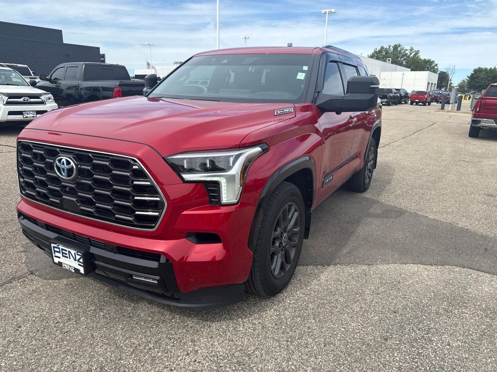 2024 TOYOTA Sequoia