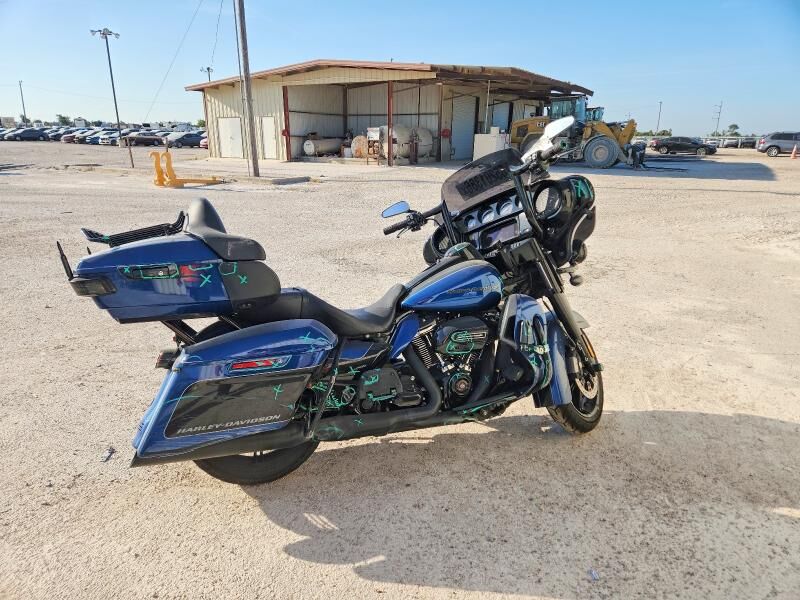 2022 HARLEY DAVIDSON FLHTK / ULTRA LIMITED