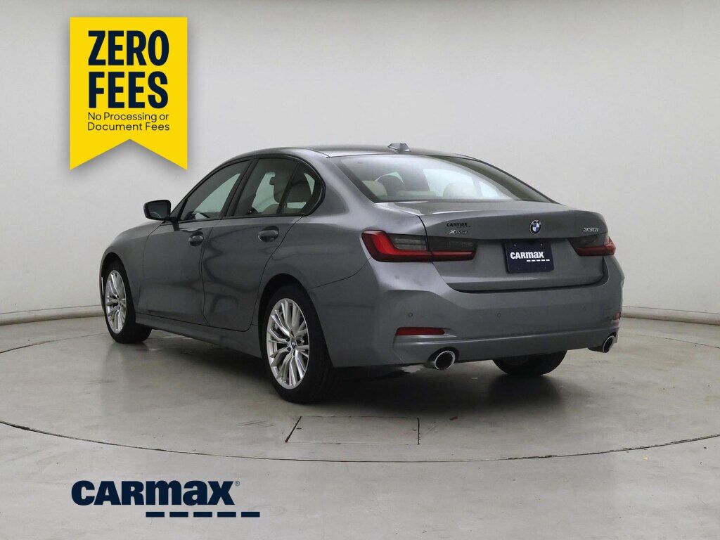 2023 BMW 330i
