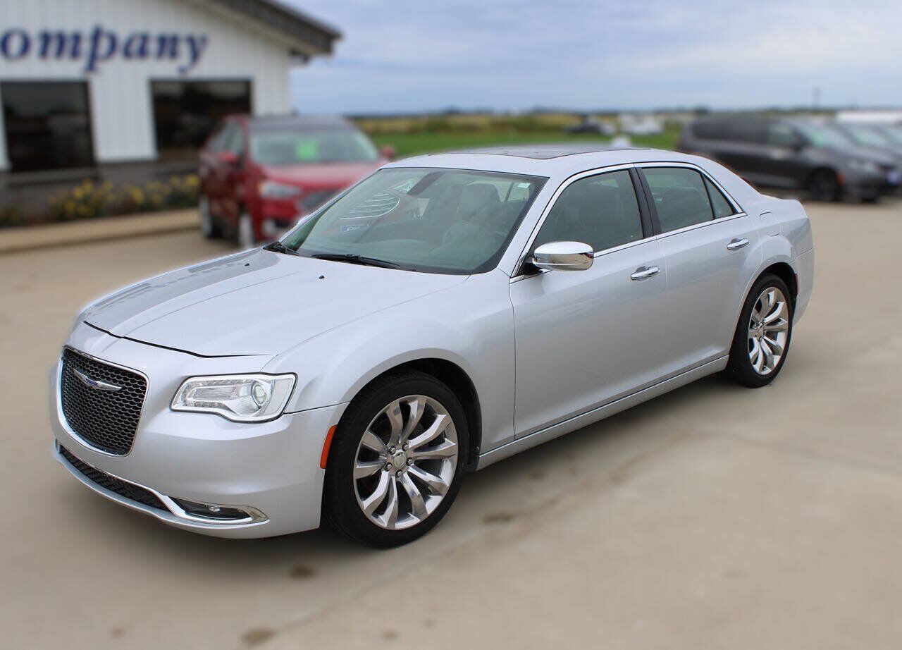 2020 CHRYSLER 300