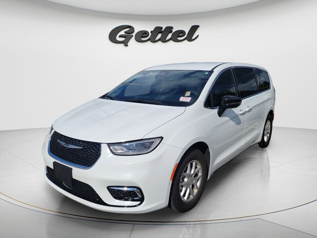 2026 CHRYSLER Pacifica