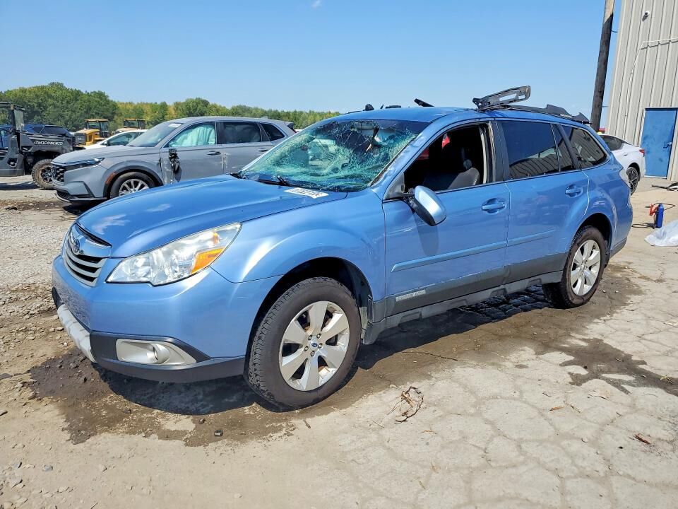 2012 SUBARU Outback