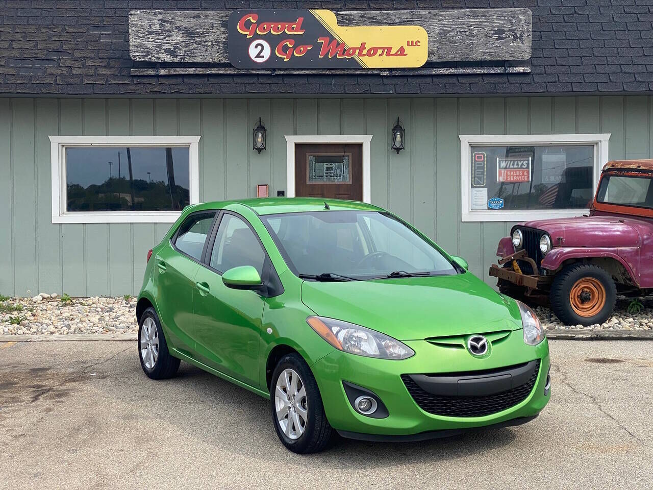 2011 MAZDA Mazda2