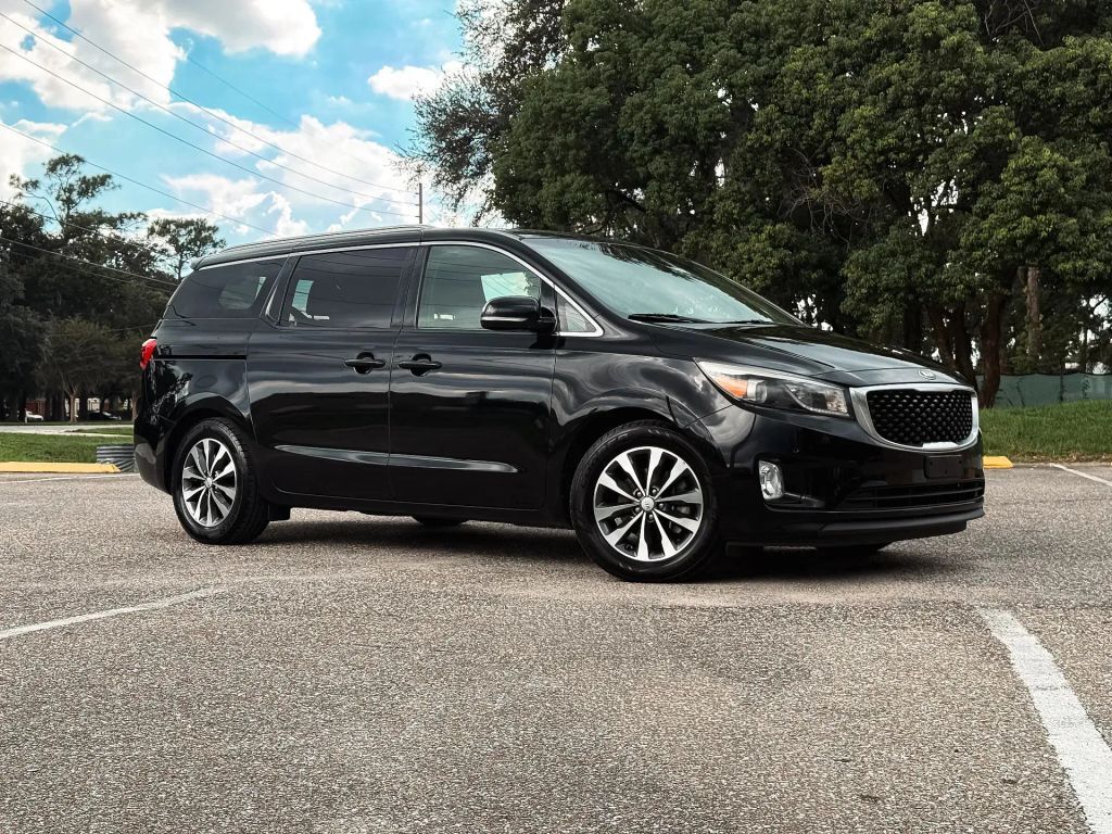 2017 KIA Sedona