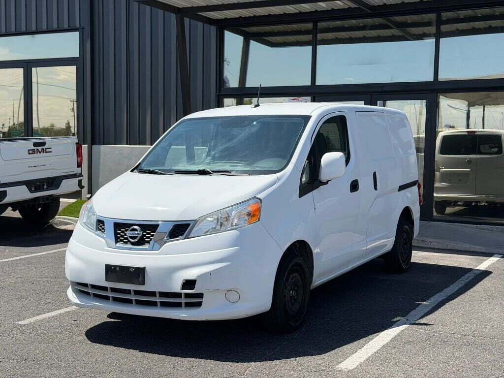 2020 NISSAN NV200