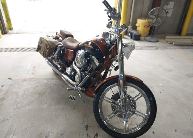 2008 HARLEY DAVIDSON CVO Dyna 2