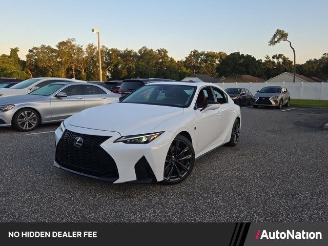 2025 LEXUS IS