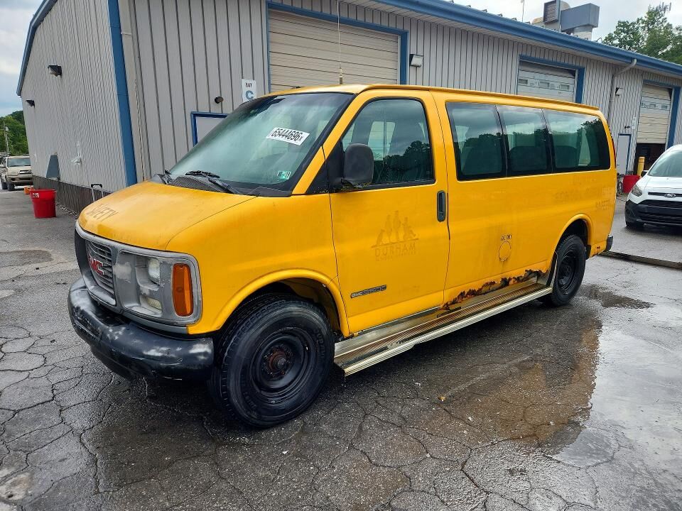 2002 GMC Savana