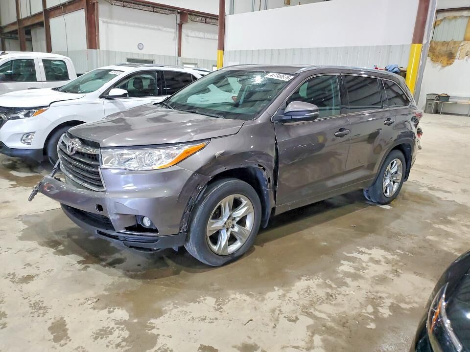 2014 TOYOTA Highlander