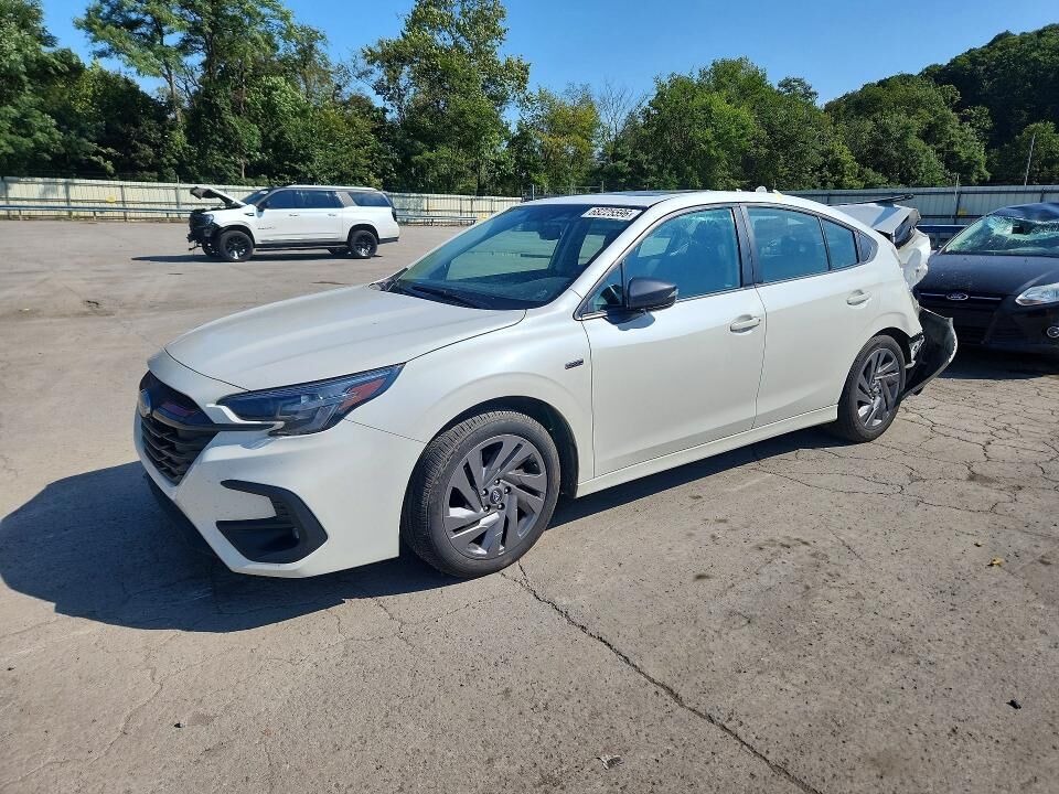 2023 SUBARU Legacy